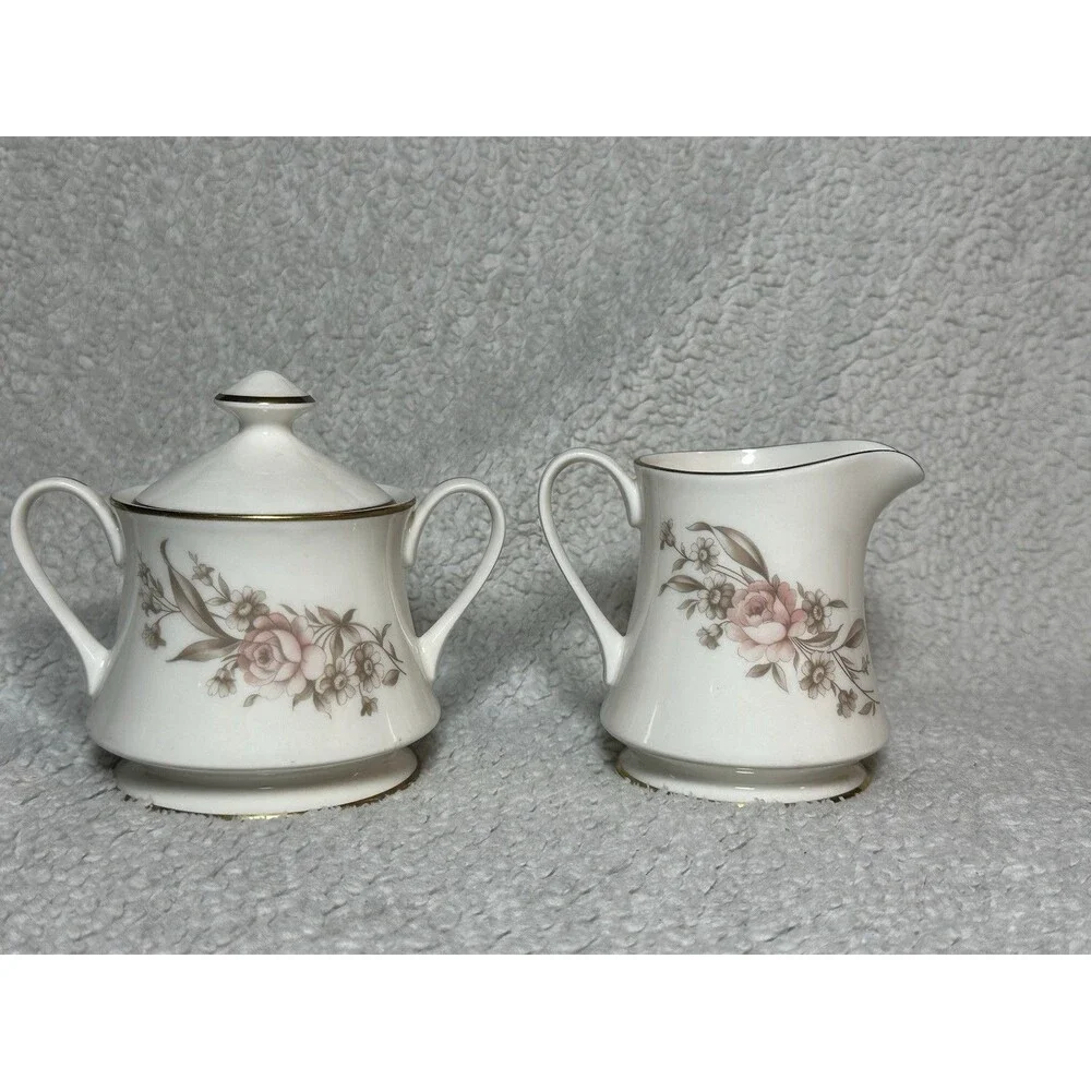 KENSINGTON USA Floral Fine China Ivory Bone Sugar Bowl And Creamer Set